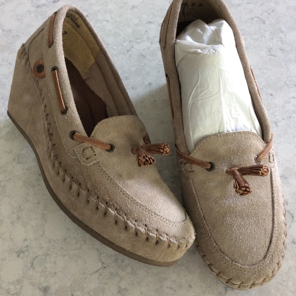 “Soul of Africa” Suede Shoes